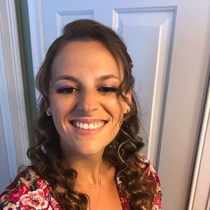 Meet your Posher, Sydney